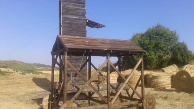Крепостта "Маркели" е засегната от пожара край Карнобат
